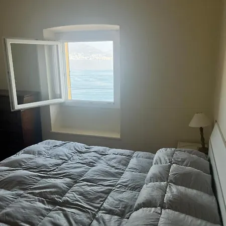 アパート Liberty House