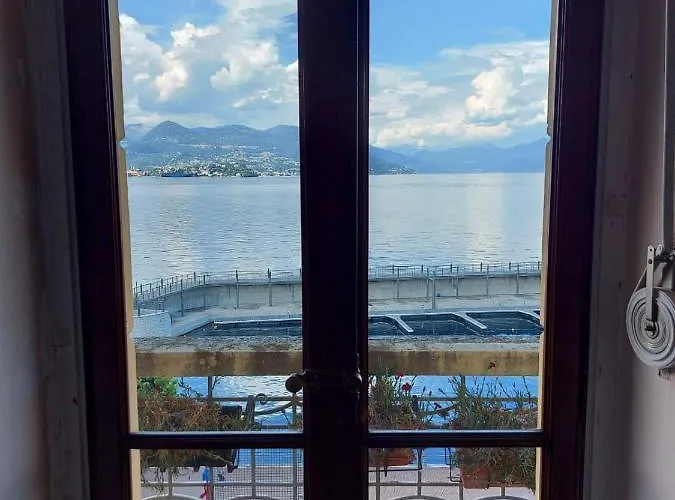 Lägenhet Liberty House Stresa